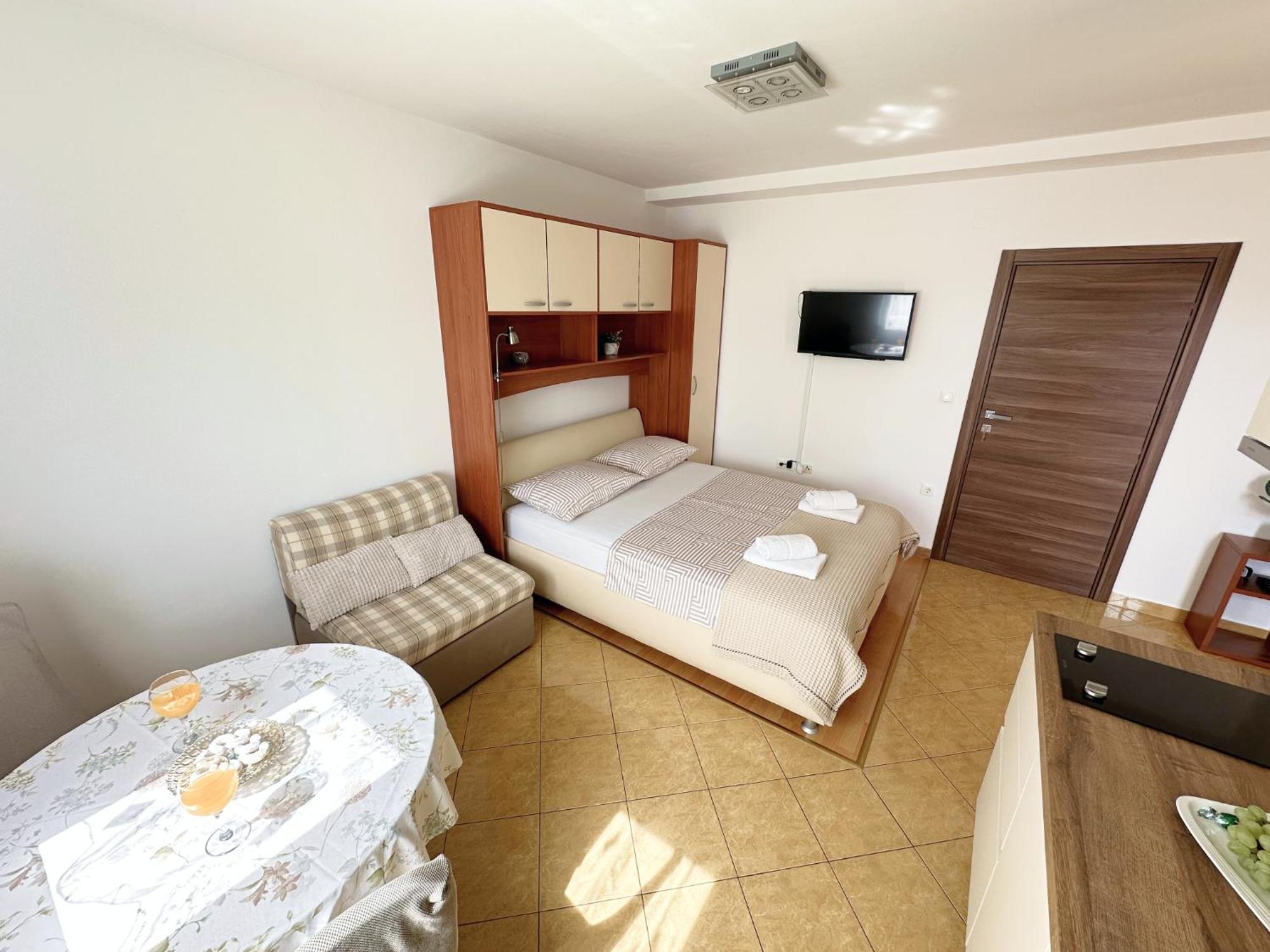 Apartments Vila Miranda Vodice Eksteriør billede