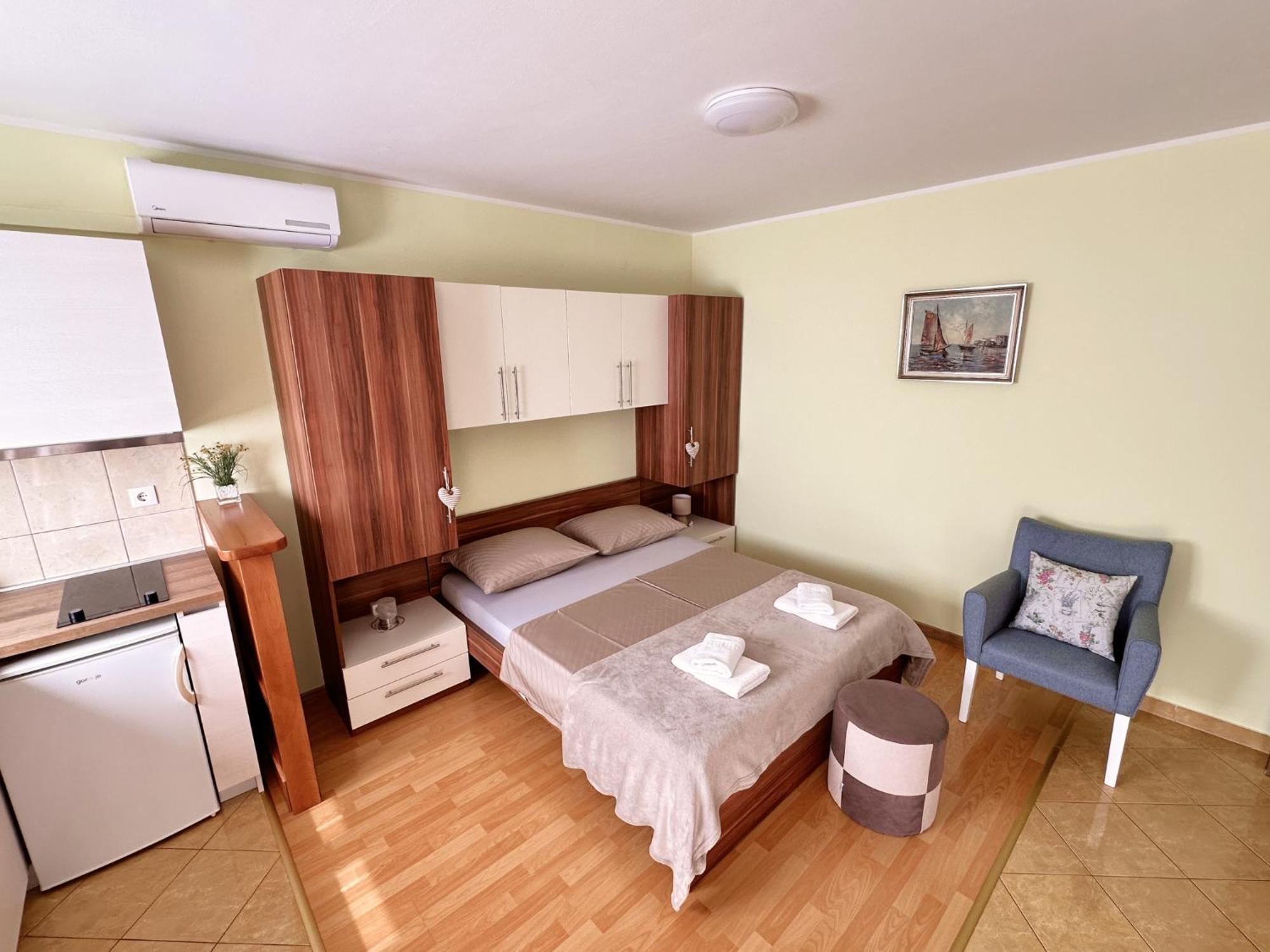 Apartments Vila Miranda Vodice Eksteriør billede